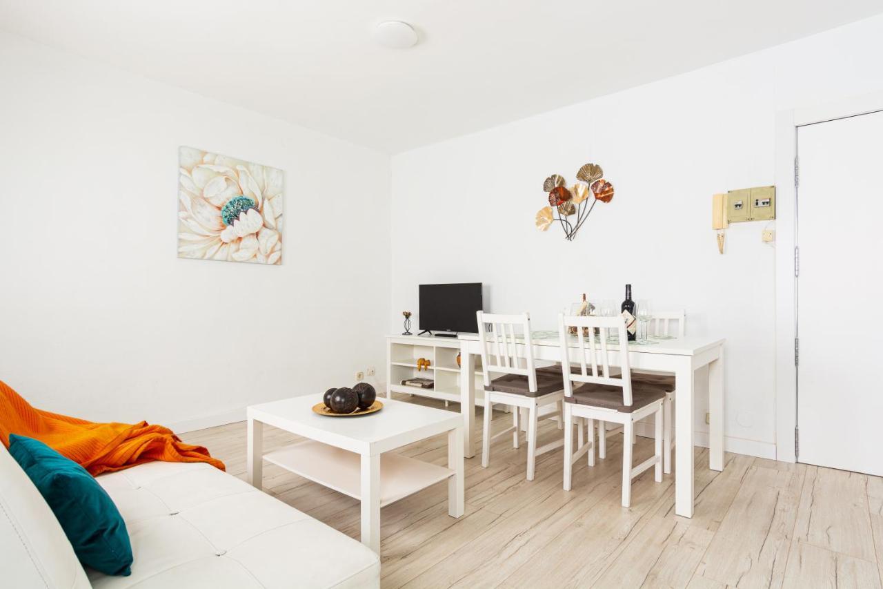 Apartamento Tenor Fleta Apartment Zaragoza Bagian luar foto