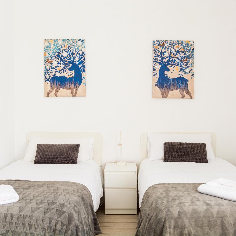 Apartamento Tenor Fleta Apartment Zaragoza Bagian luar foto