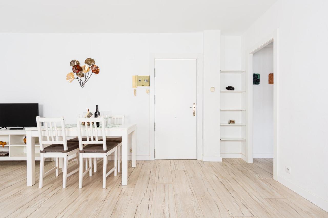Apartamento Tenor Fleta Apartment Zaragoza Bagian luar foto