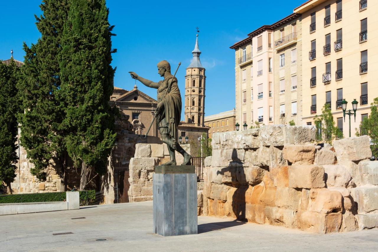 Apartamento Tenor Fleta Apartment Zaragoza Bagian luar foto